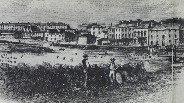 Narrowing beach
